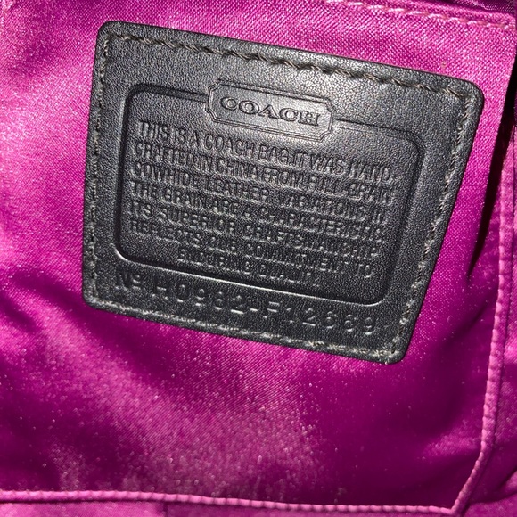 Coach - EUC Zoe Black Leather Hobo Shoulder Bag - Magenta interior ‘09 - F12669 - Picture 7 of 9